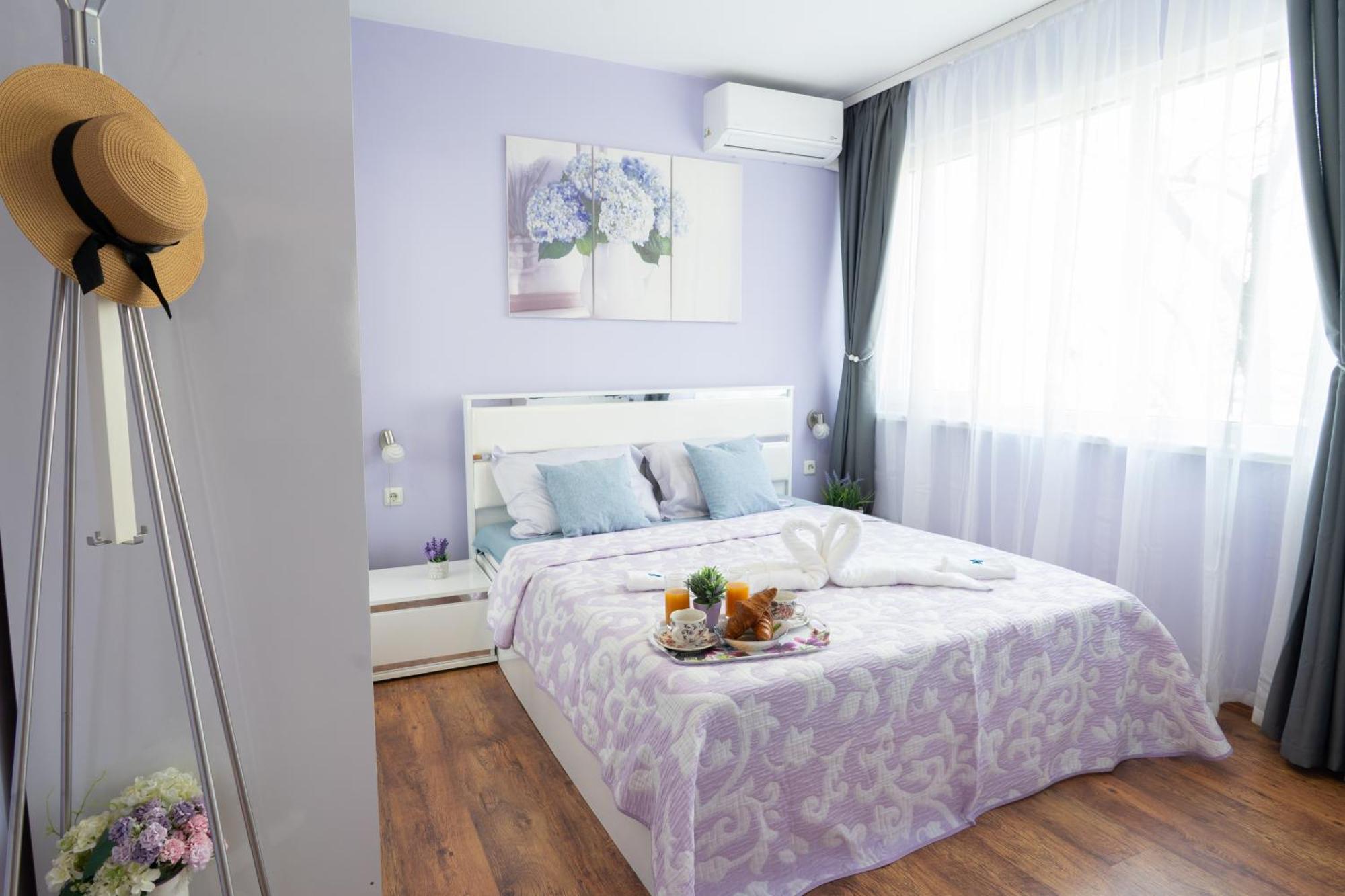 Luxury 2 Bedroom Apartment In Central Varna Exterior photo