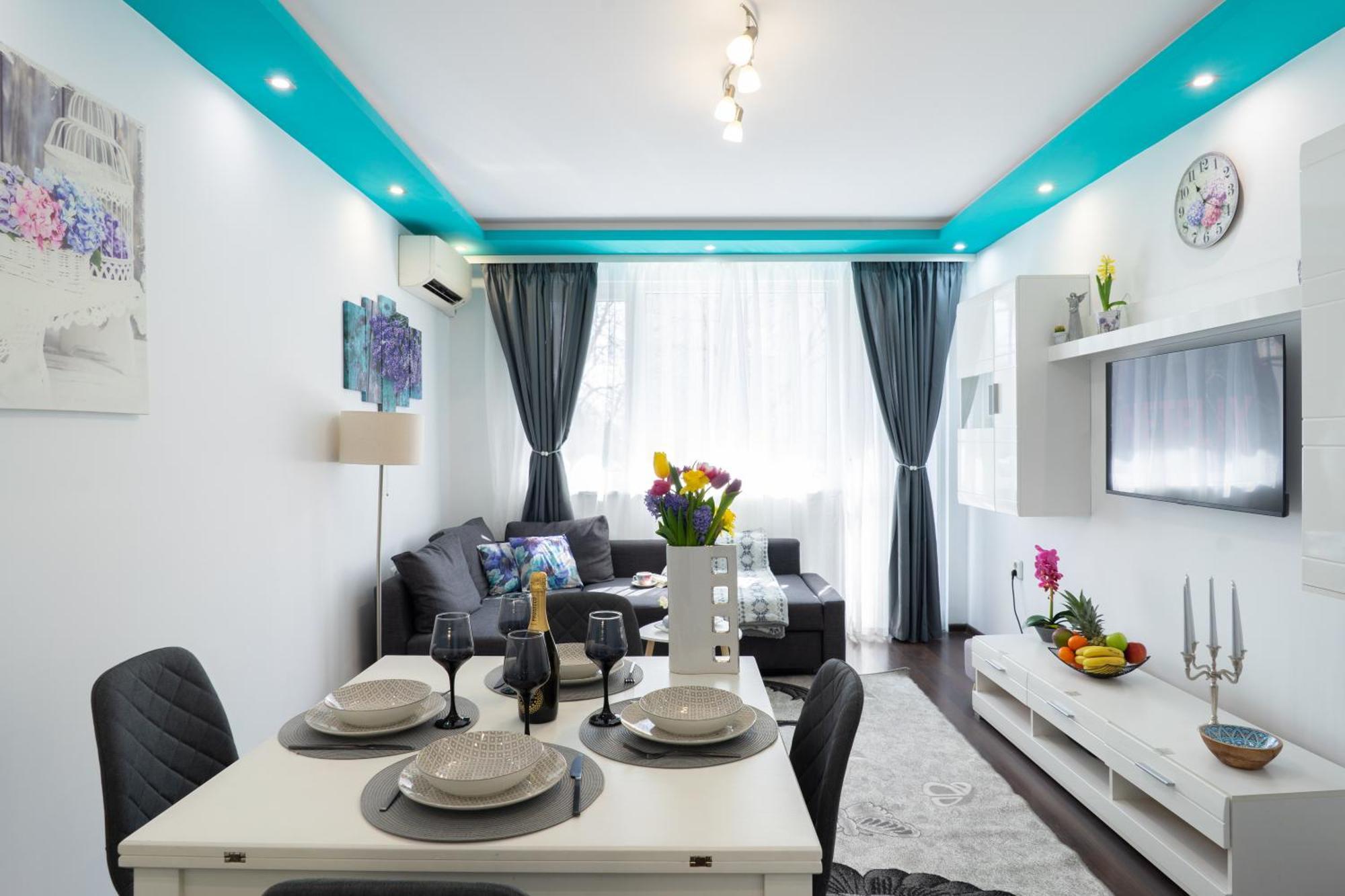Luxury 2 Bedroom Apartment In Central Varna Exterior photo