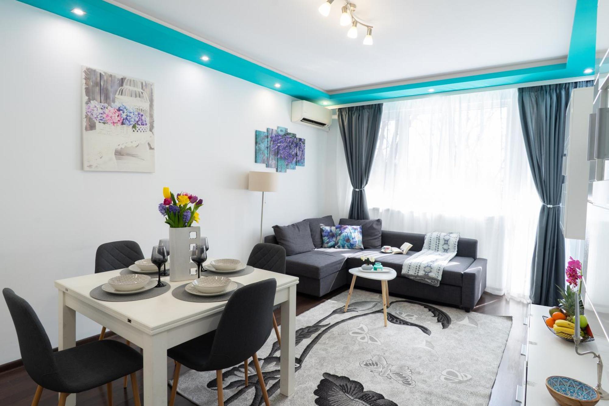 Luxury 2 Bedroom Apartment In Central Varna Exterior photo