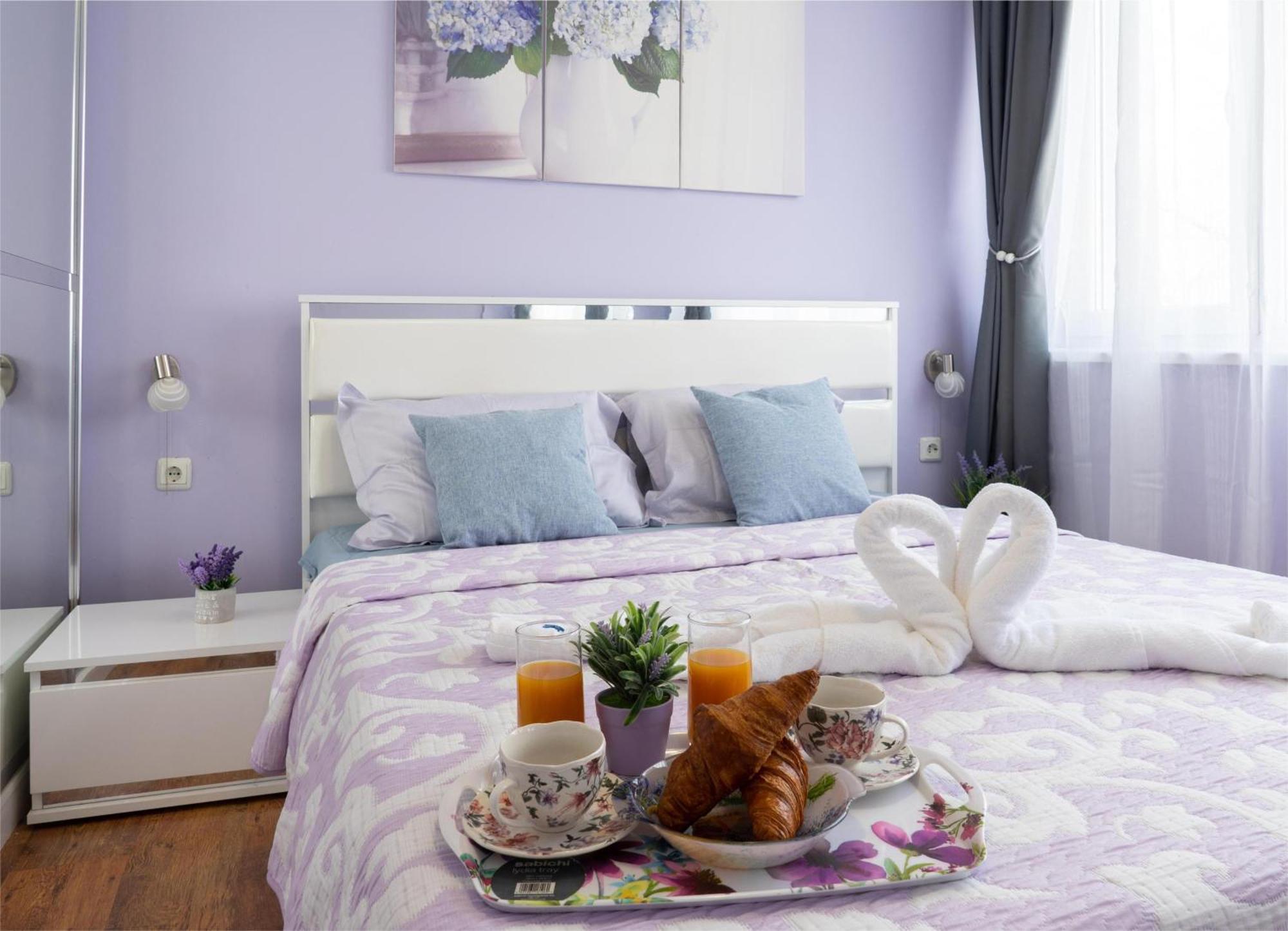 Luxury 2 Bedroom Apartment In Central Varna Exterior photo